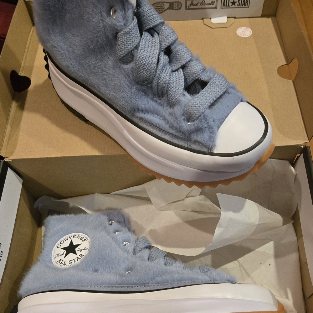CONVERSE Exclusive Run Star Hike Platform Faux Fur High Top Sneakers - Picture 11 of 13